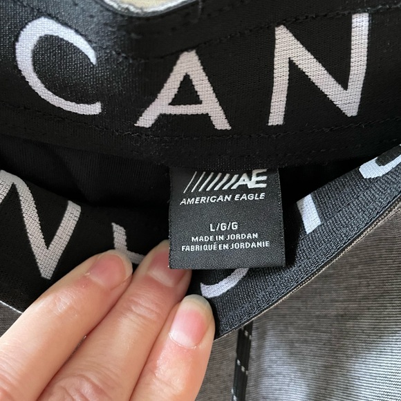 American Eagle Jogger Pants - Picture 3 of 3